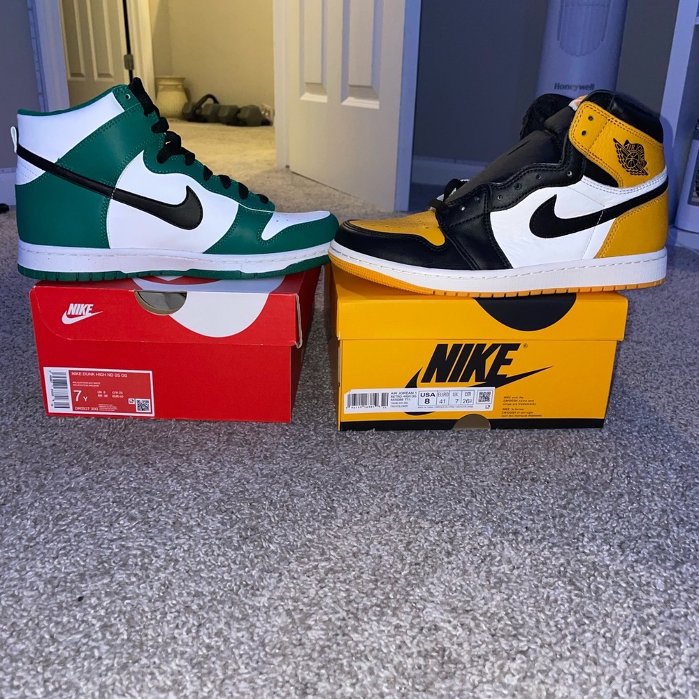 Jordan 1 high taxi and Nike dunk high!